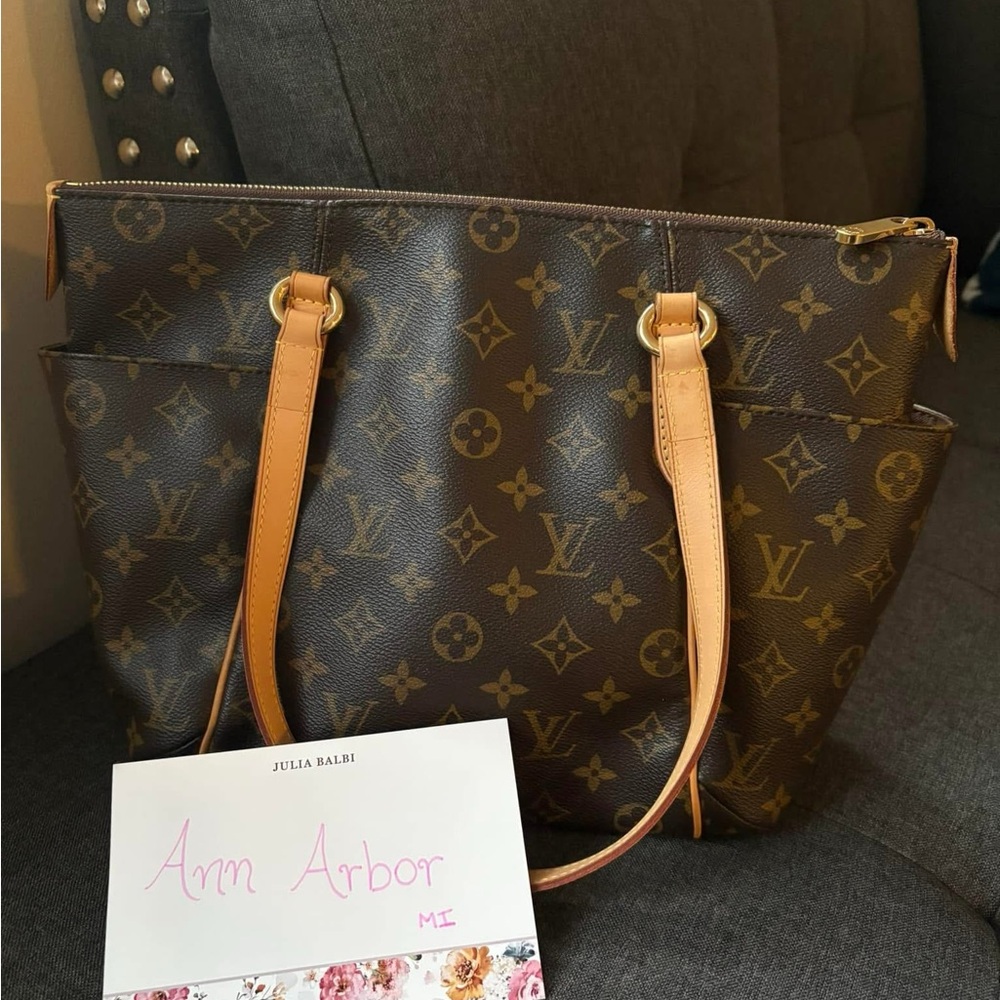 Louis Vuitton Totally PM Tote/Shoulder Bag
